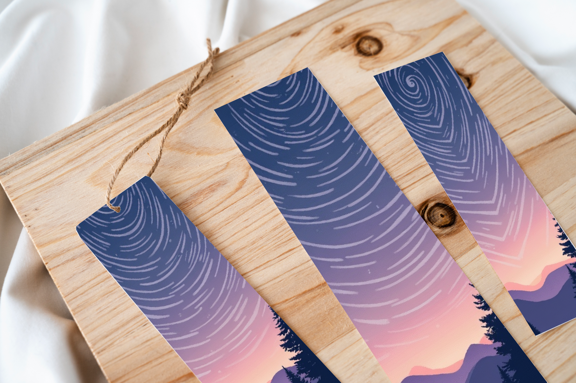 Glittering Star Trail Bookmark Journal - CraftNest - Digital Crafting and Art