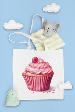 Red Velvet Cupcakes Clipart - CraftNest